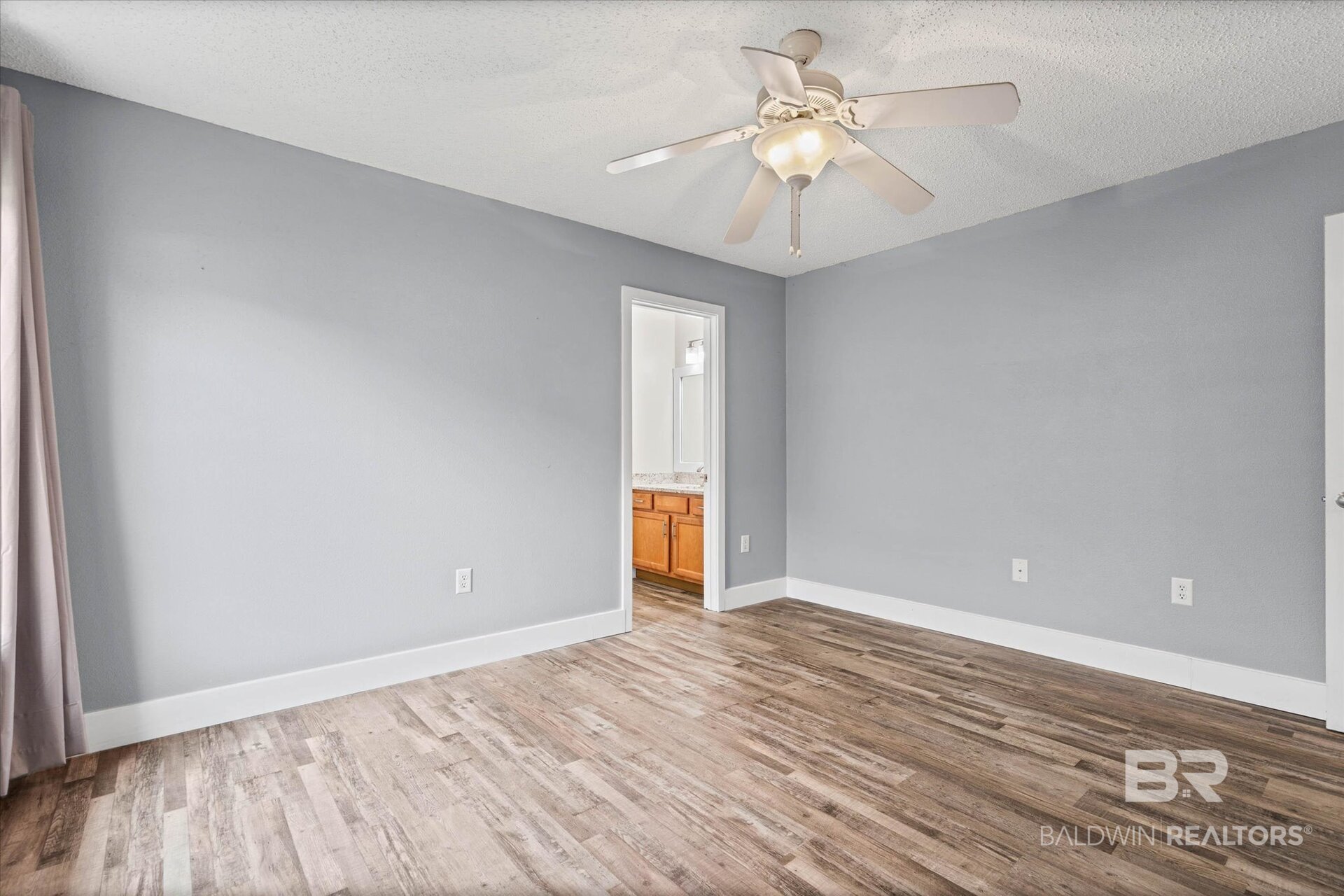 411655 | Photo 20