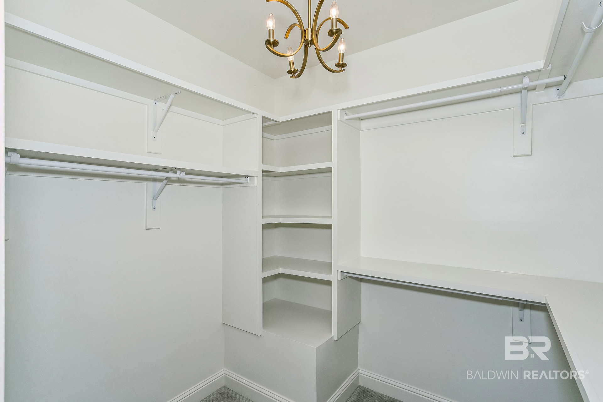 411641 | Photo 21