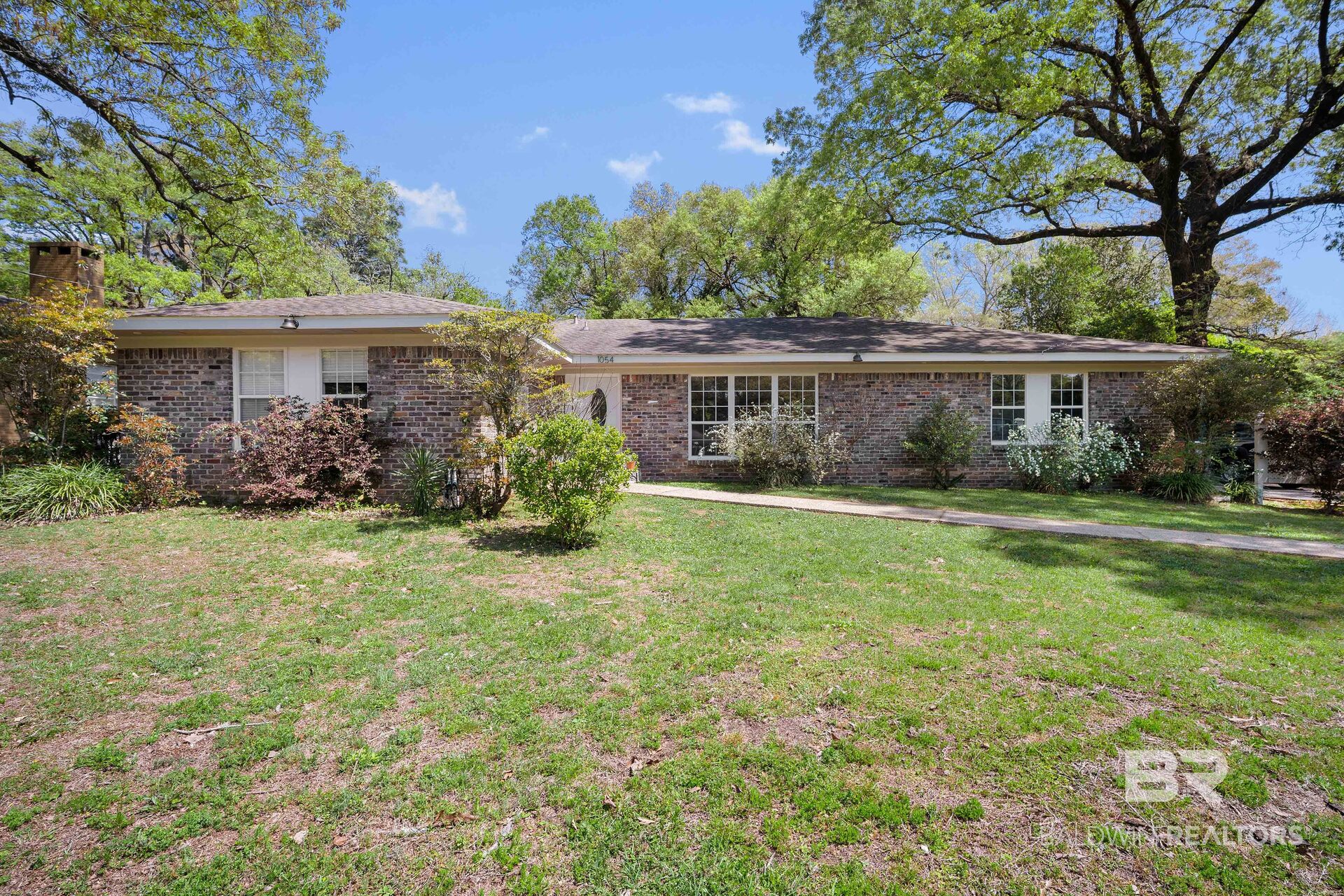 Photo 2 of Single family home for sale at 1054 Matterhorn St, Mobile, AL 36608 | MLS# 411831 | Listing updated on 2026-10-11