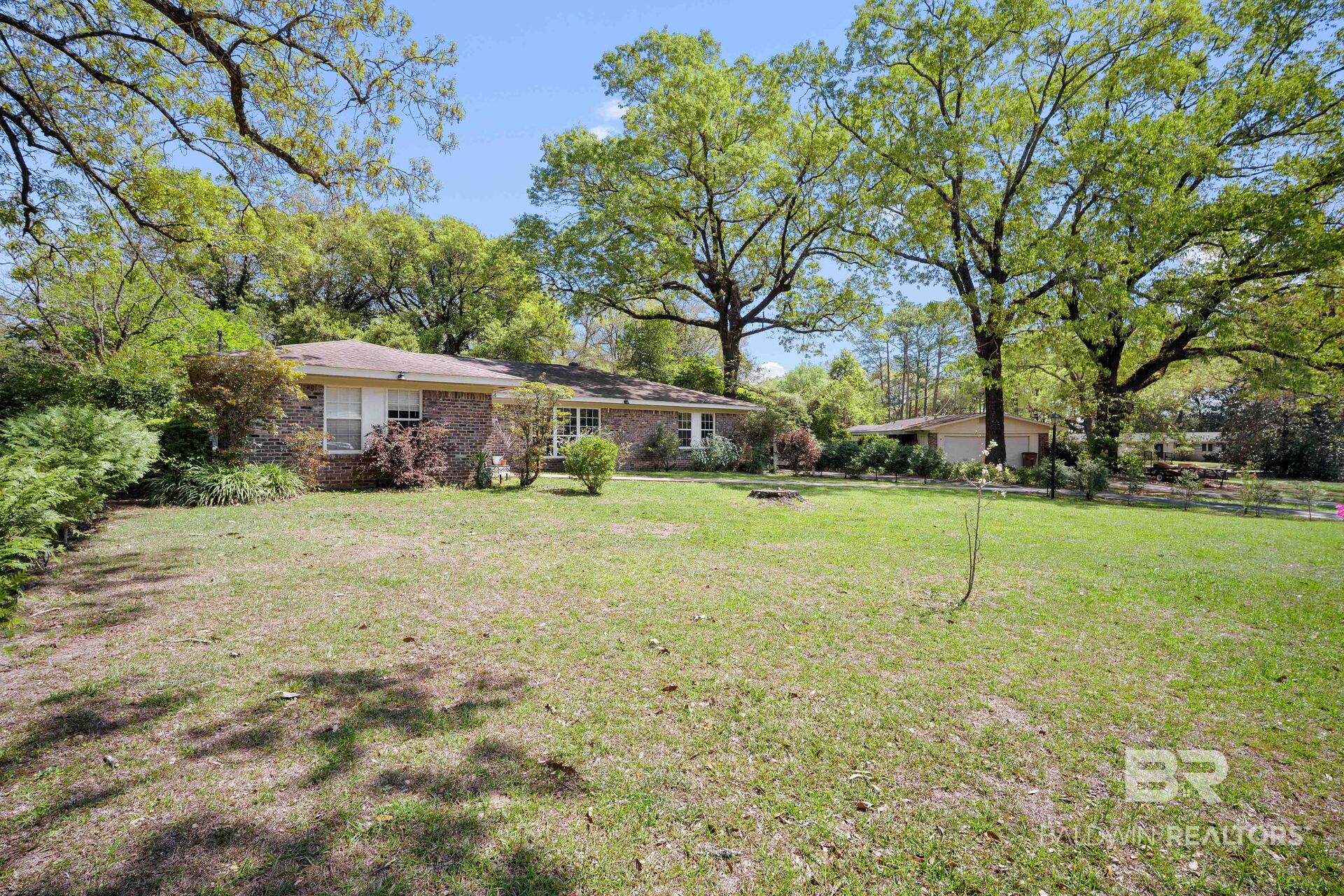 Photo 1 of Single family home for sale at 1054 Matterhorn St, Mobile, AL 36608 | MLS# 411831 | Listing updated on 2026-10-11