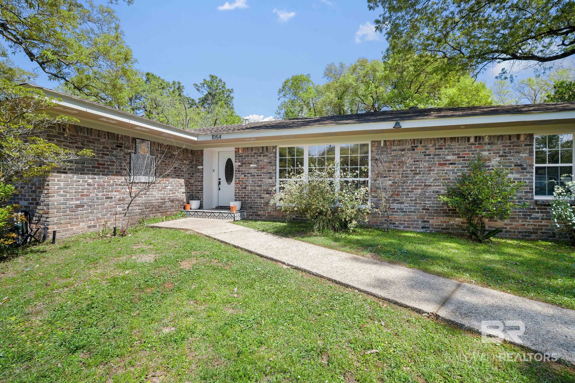 Photo 4 of Single family home for sale at 1054 Matterhorn St, Mobile, AL 36608 | MLS# 411831 | Listing updated on 2026-10-11