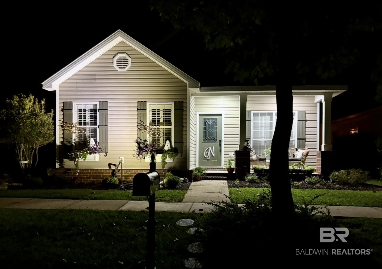411836 | Photo 10