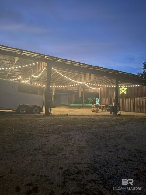 411773 | Photo 36