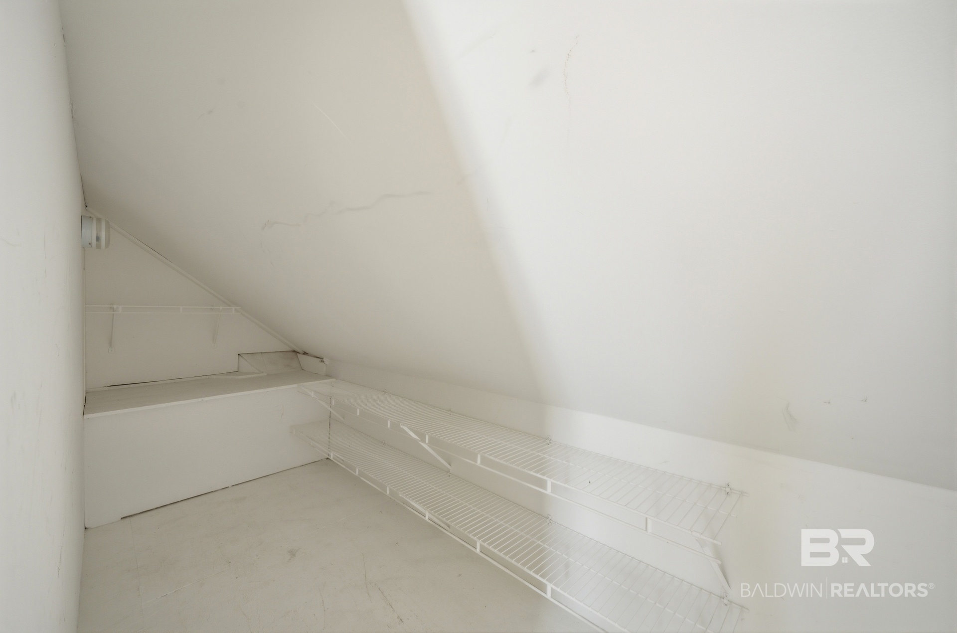 411709 | Photo 50