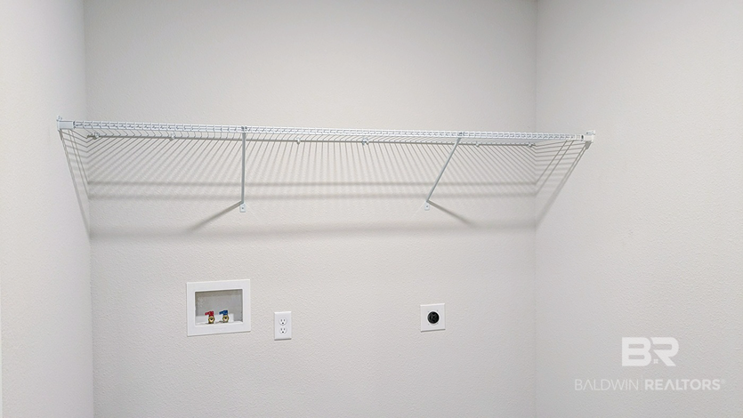 411888 | Photo 12