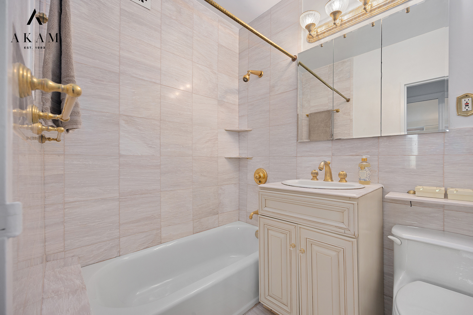 300 East 74th Street 27A Upper East Side New York NY 10021