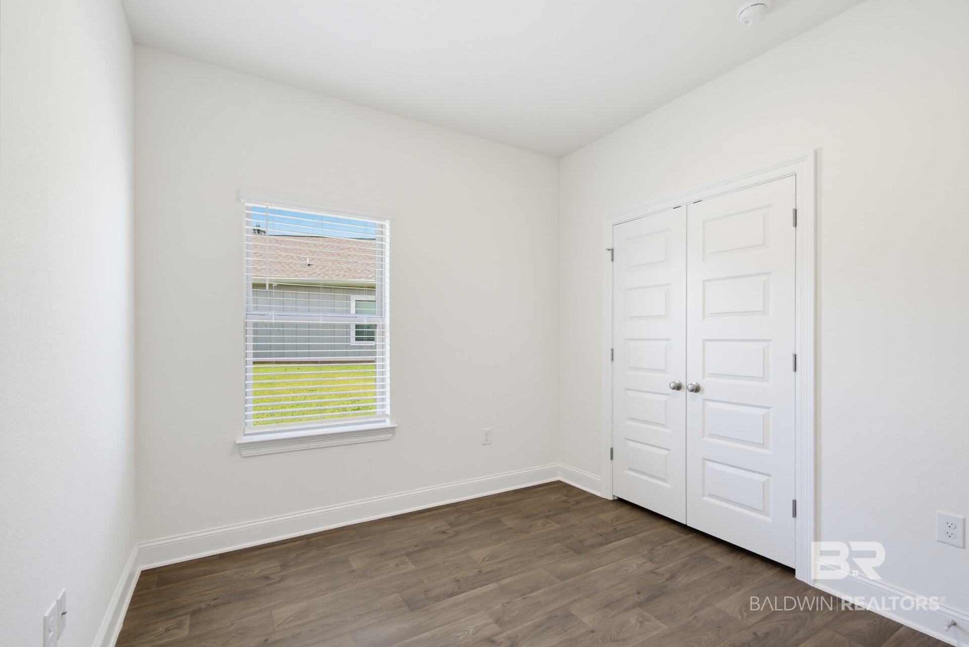 412050 | Photo 20