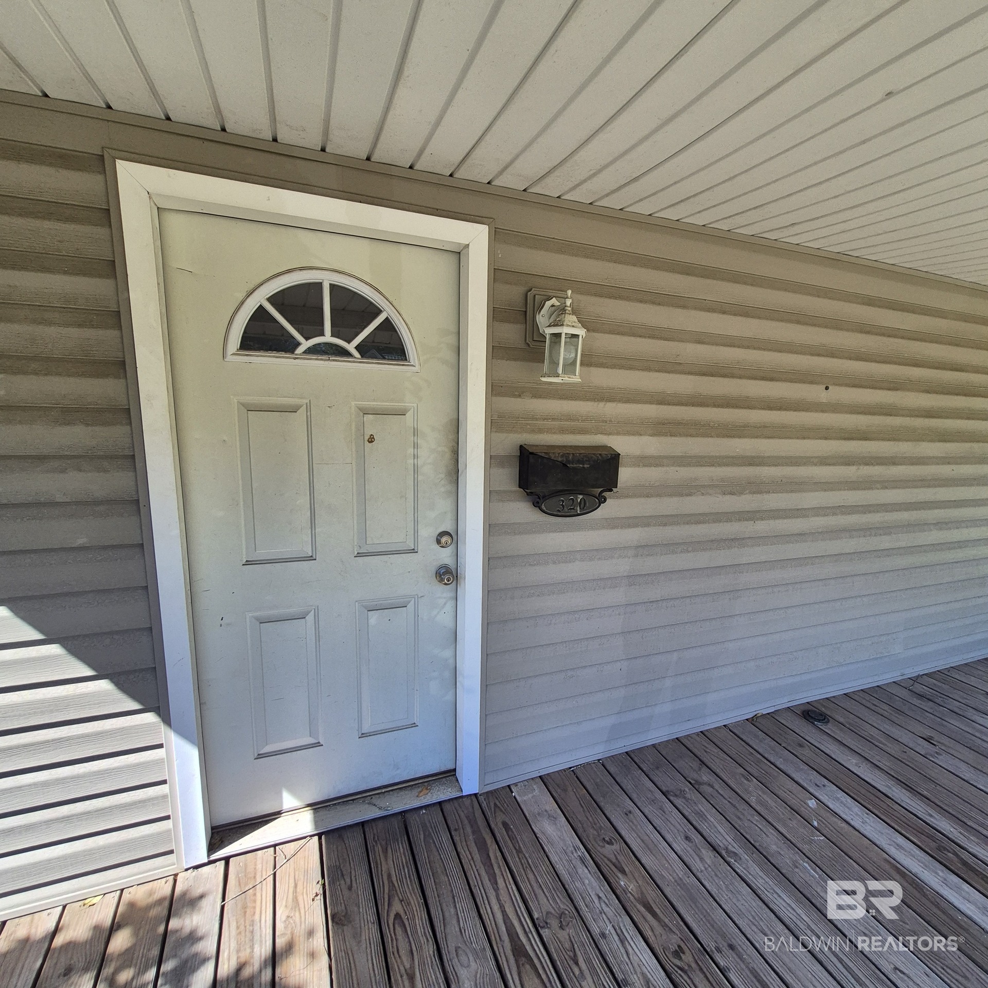 412055 | Photo 11