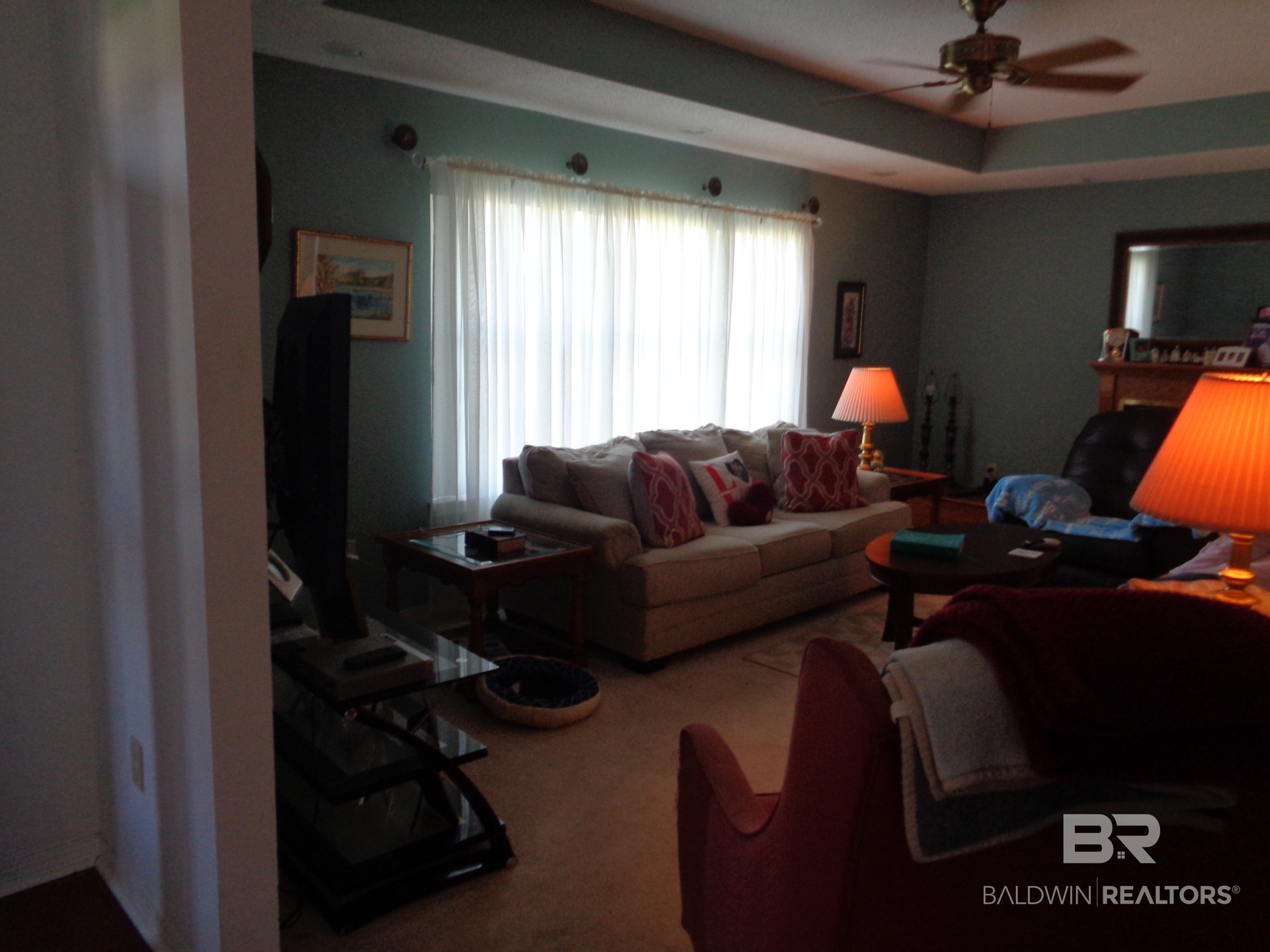 412049 | Photo 2