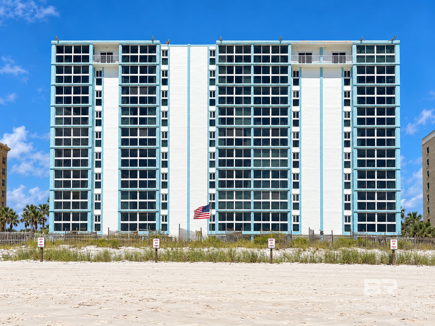 Photo 2 of Townhouse for sale at 1007 W Beach Blvd #34, Gulf Shores, AL 36542 | MLS# 407402 | Listing updated on 2026-10-16