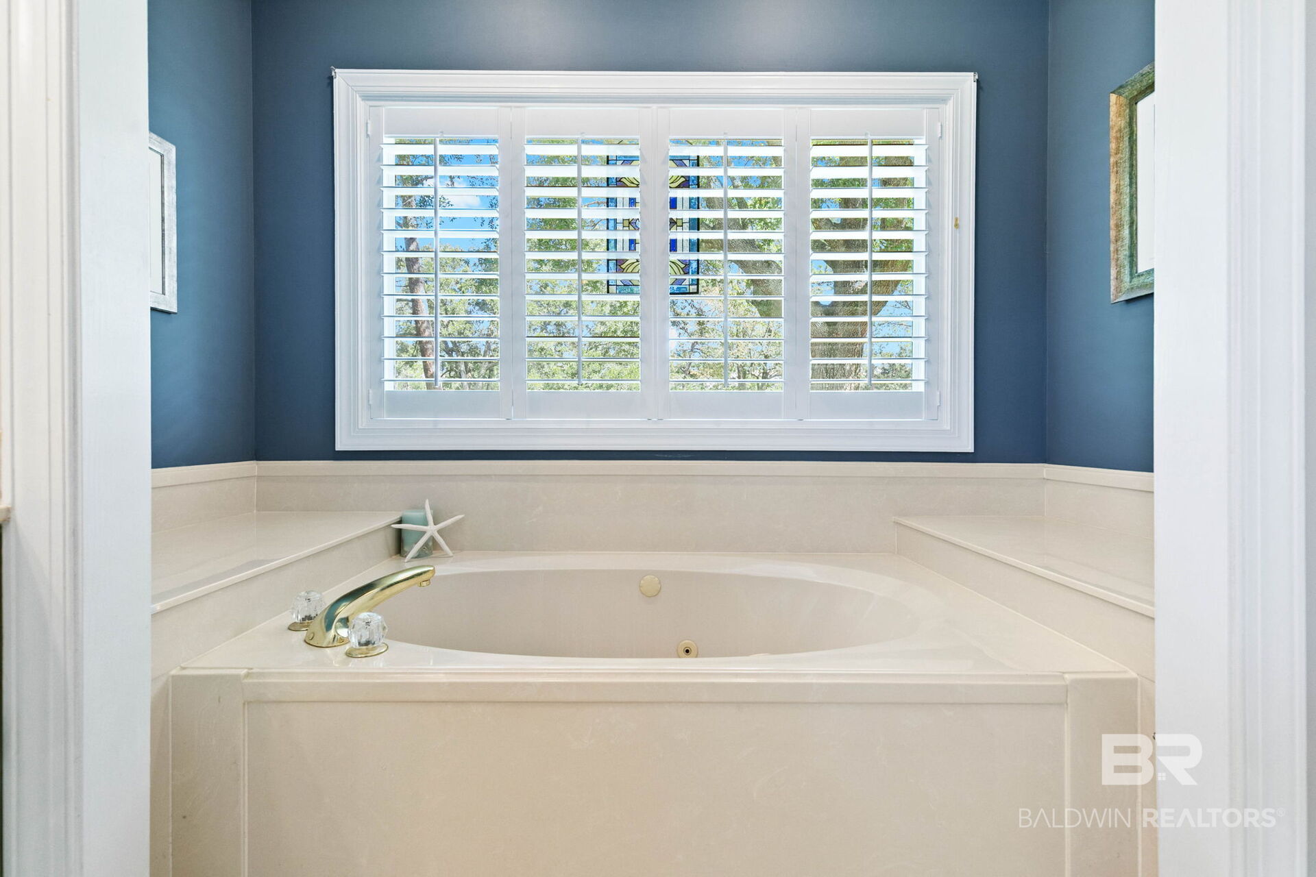 412010 | Photo 24