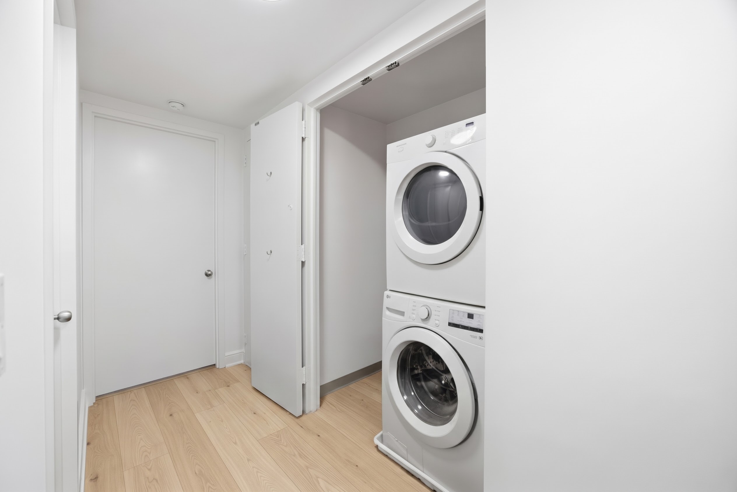 99 Jane Street 1K W. Greenwich Village New York NY 10014