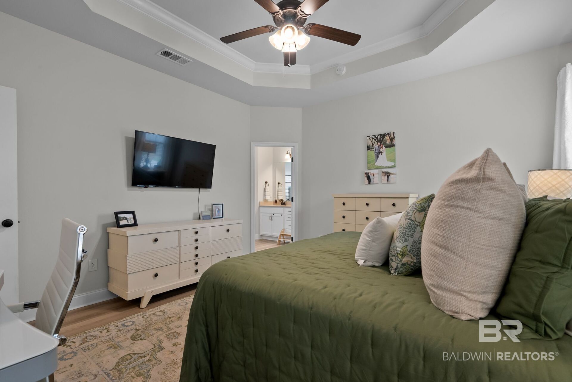 412155 | Photo 23