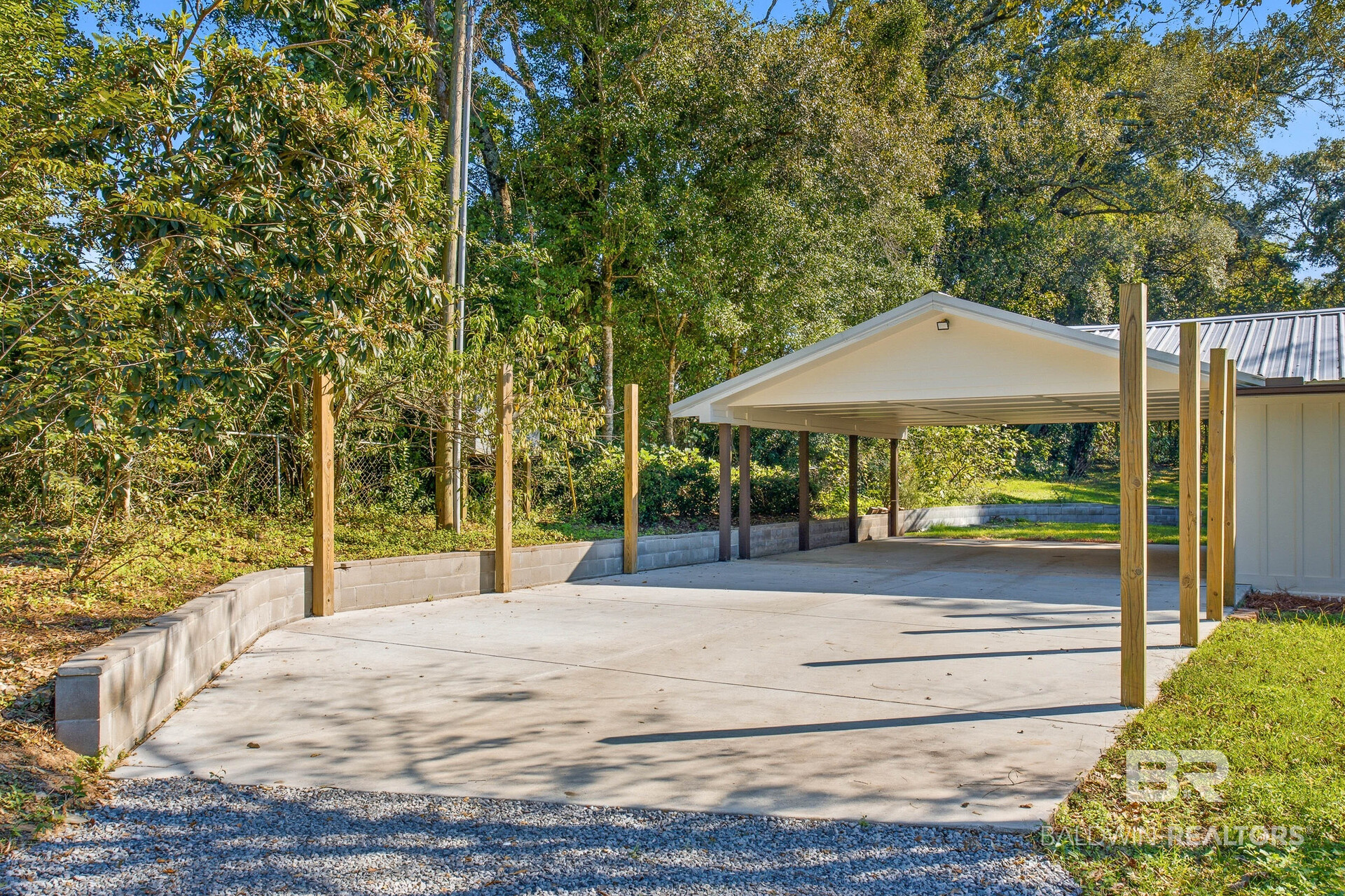 Photo 2 of Sale Pending at 16740 Camellia Rd, Silverhill, AL 36576 | MLS# 411059 | Listing updated on 2026-10-20