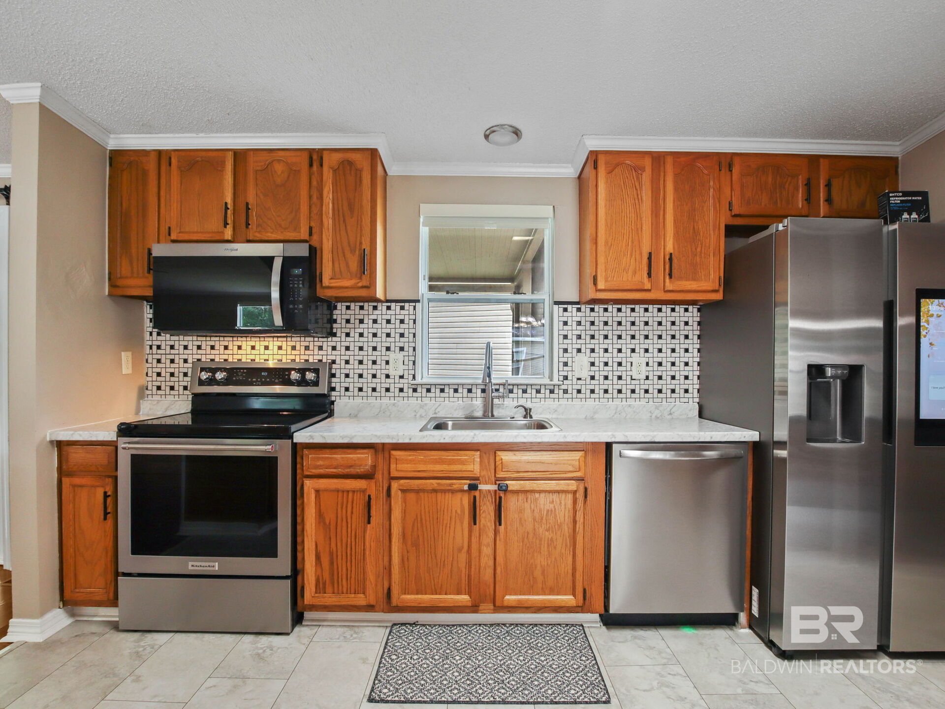 411834 | Photo 27
