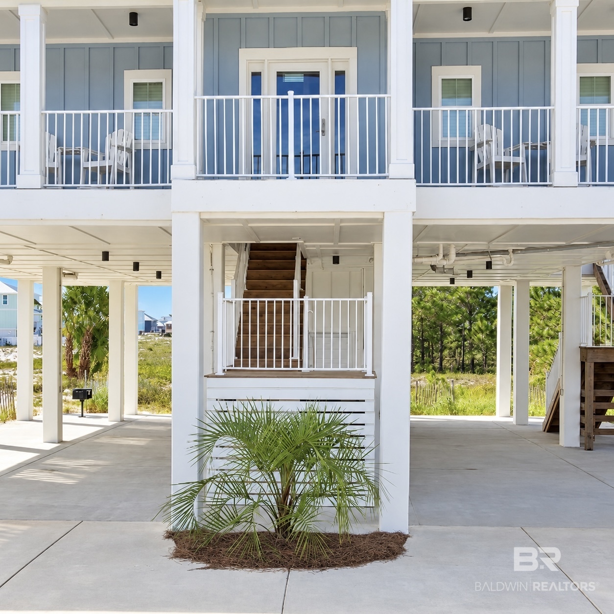 Photo 2 of Single family home for sale at 601 Cortez St, Gulf Shores, AL 36542 | MLS# 378753 | Listing updated on 2026-10-20