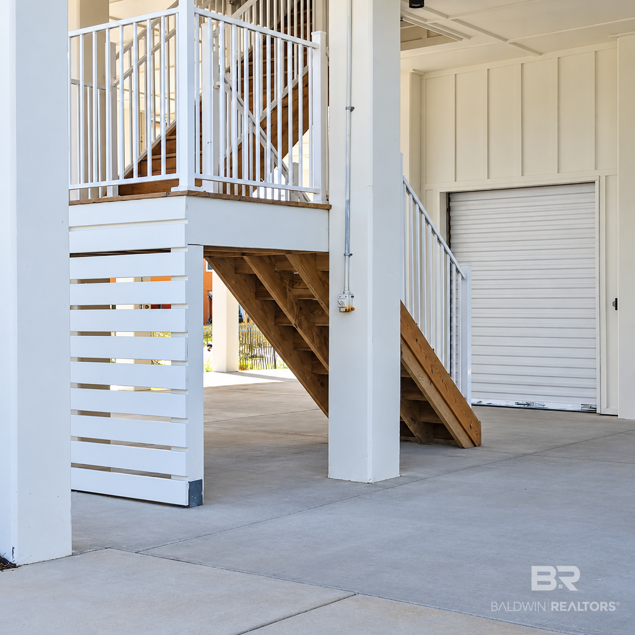 Photo 4 of Single family home for sale at 601 Cortez St, Gulf Shores, AL 36542 | MLS# 378753 | Listing updated on 2026-10-20
