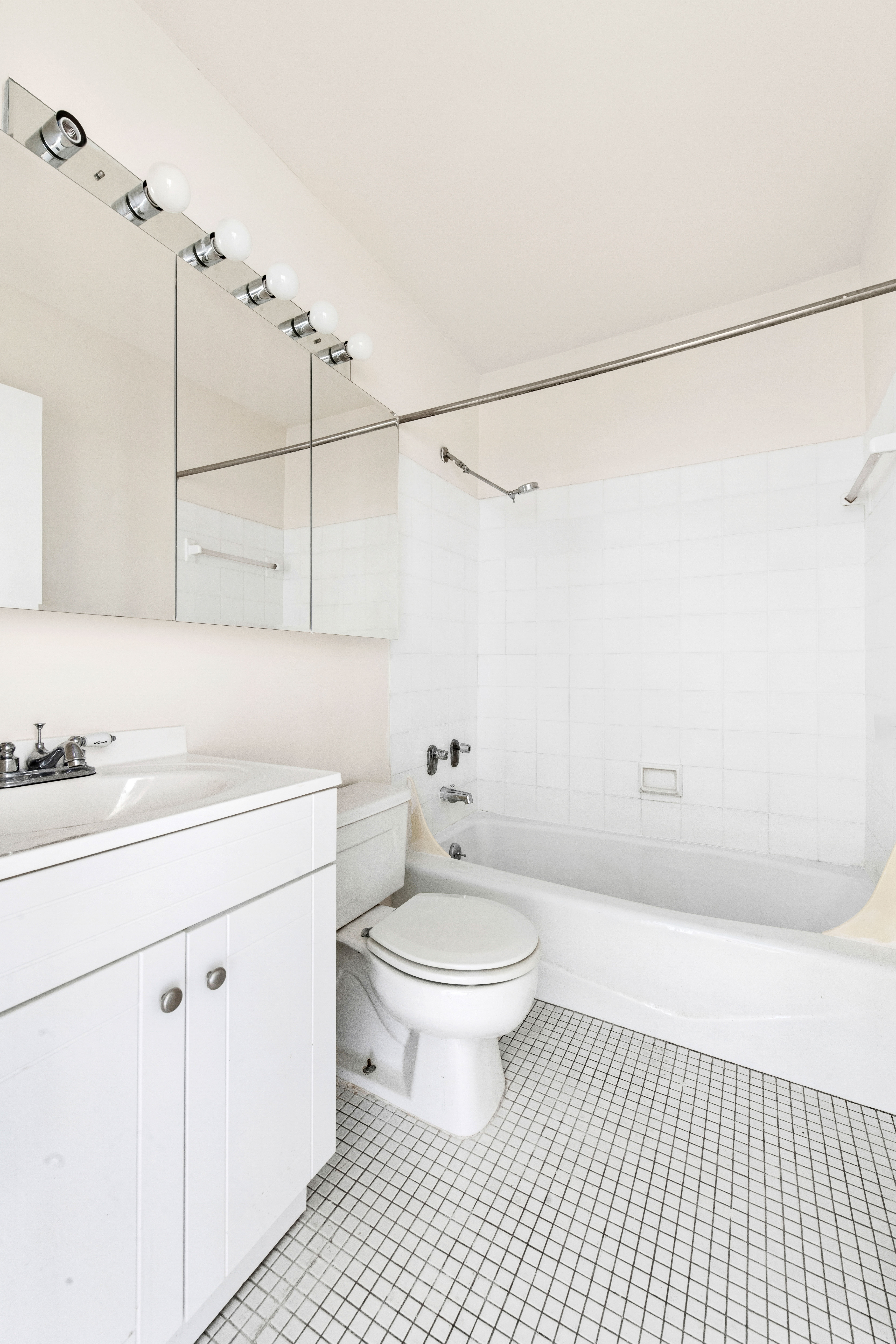 340 East 93rd Street 24J Upper East Side New York NY 10128