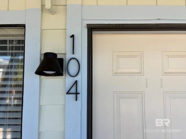 412268 | Photo 2