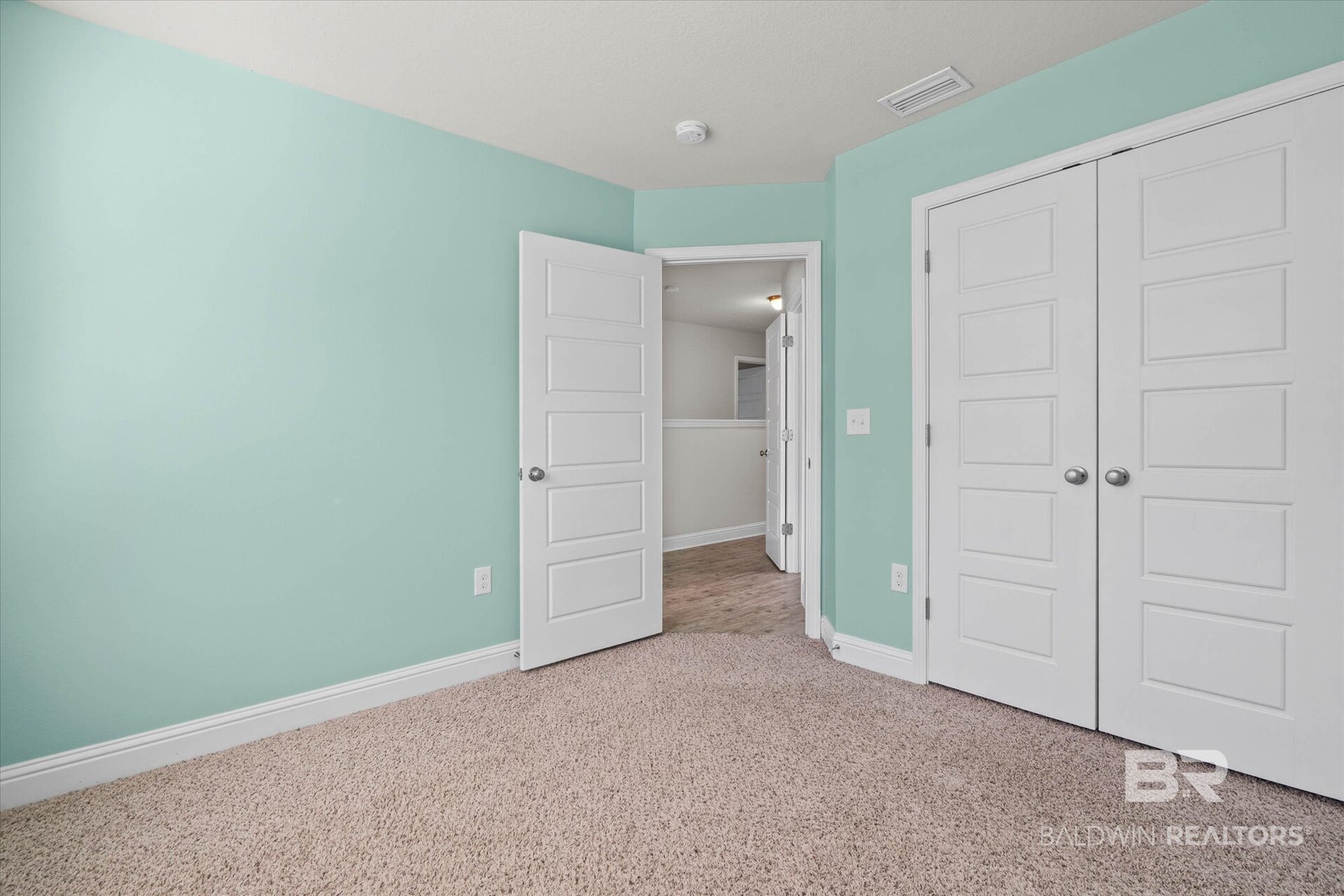 412165 | Photo 21