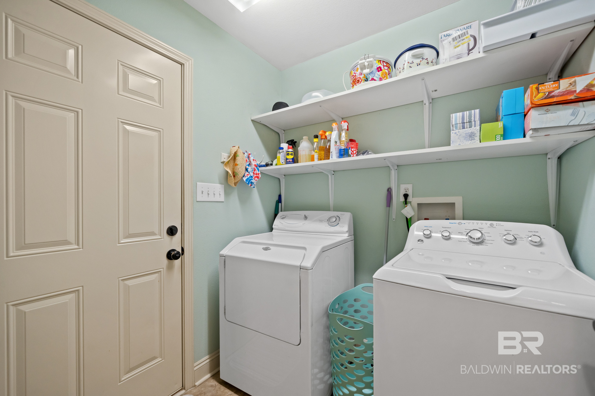 412355 | Photo 21