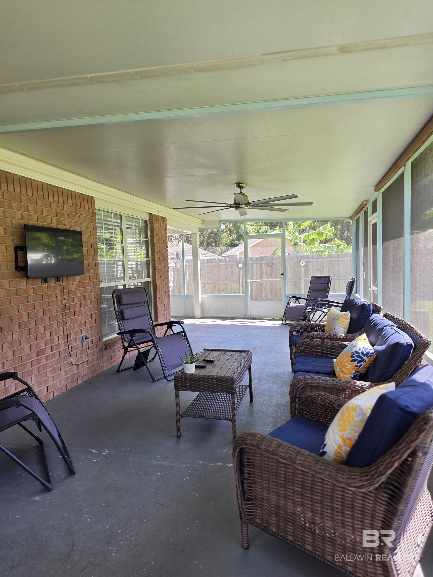 412405 | Photo 27