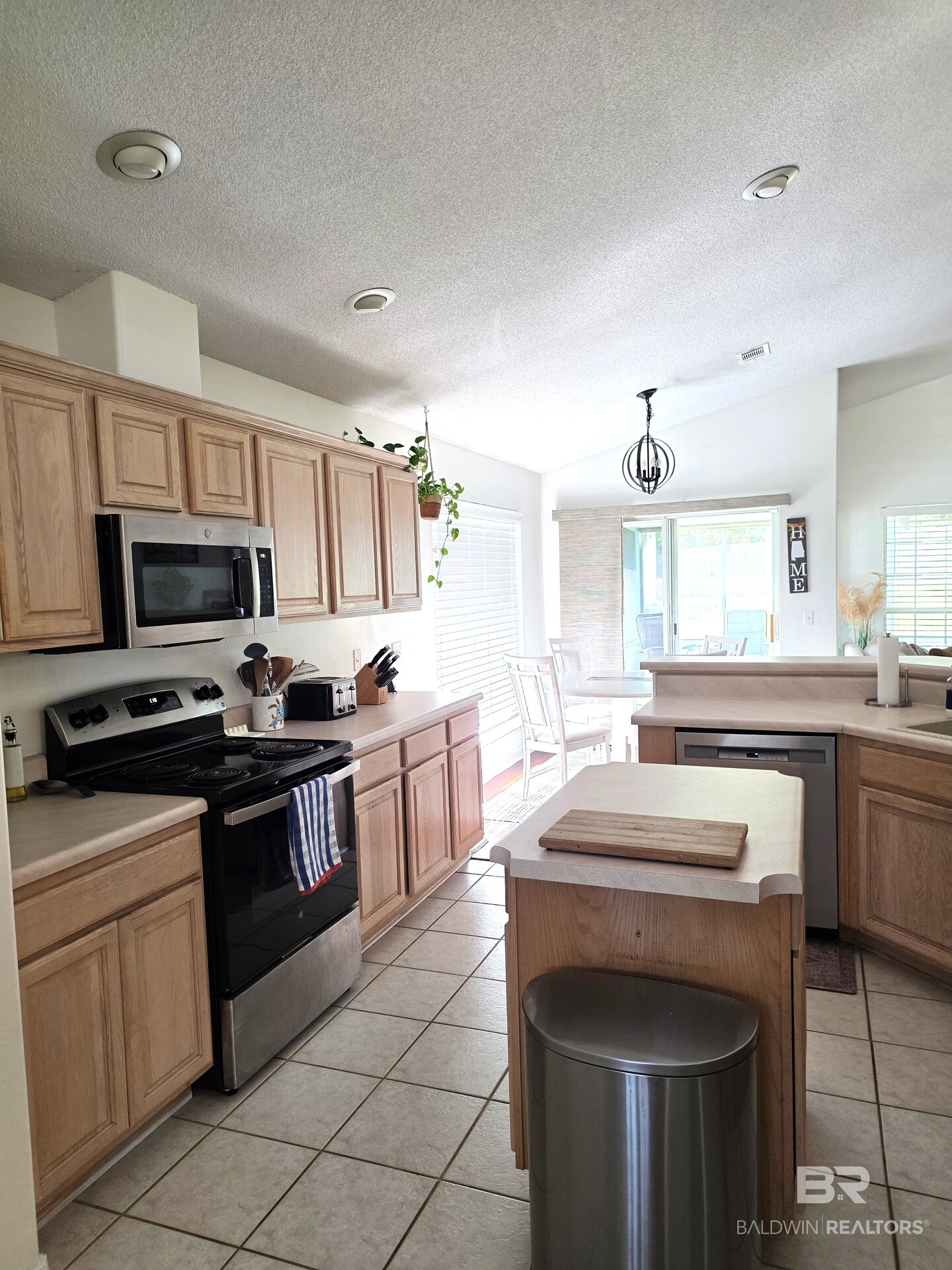 412405 | Photo 15