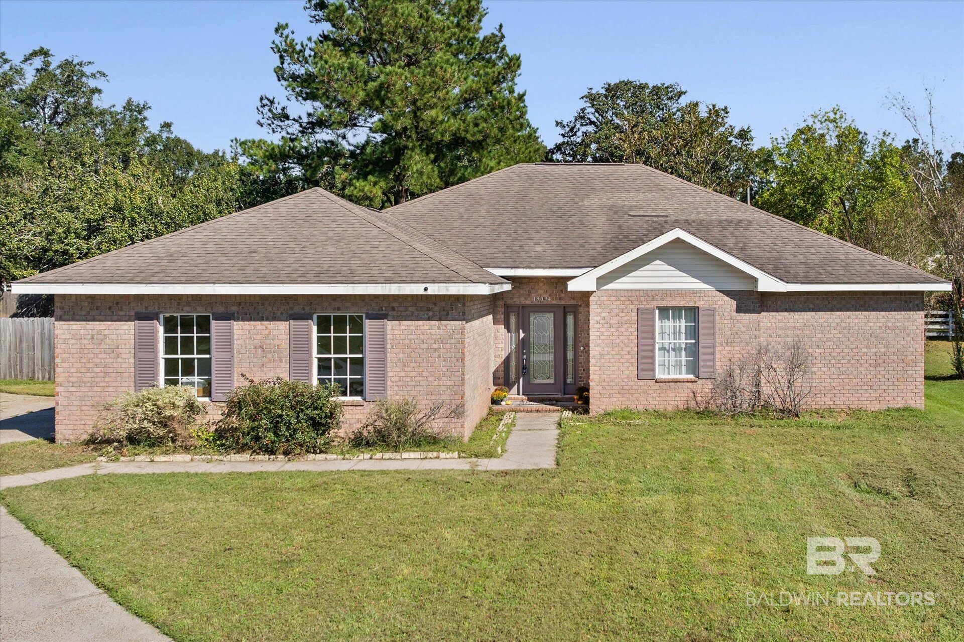 Single family home for sale at 19094 Riverbend Loop, Foley, AL 36535 | MLS# 412418