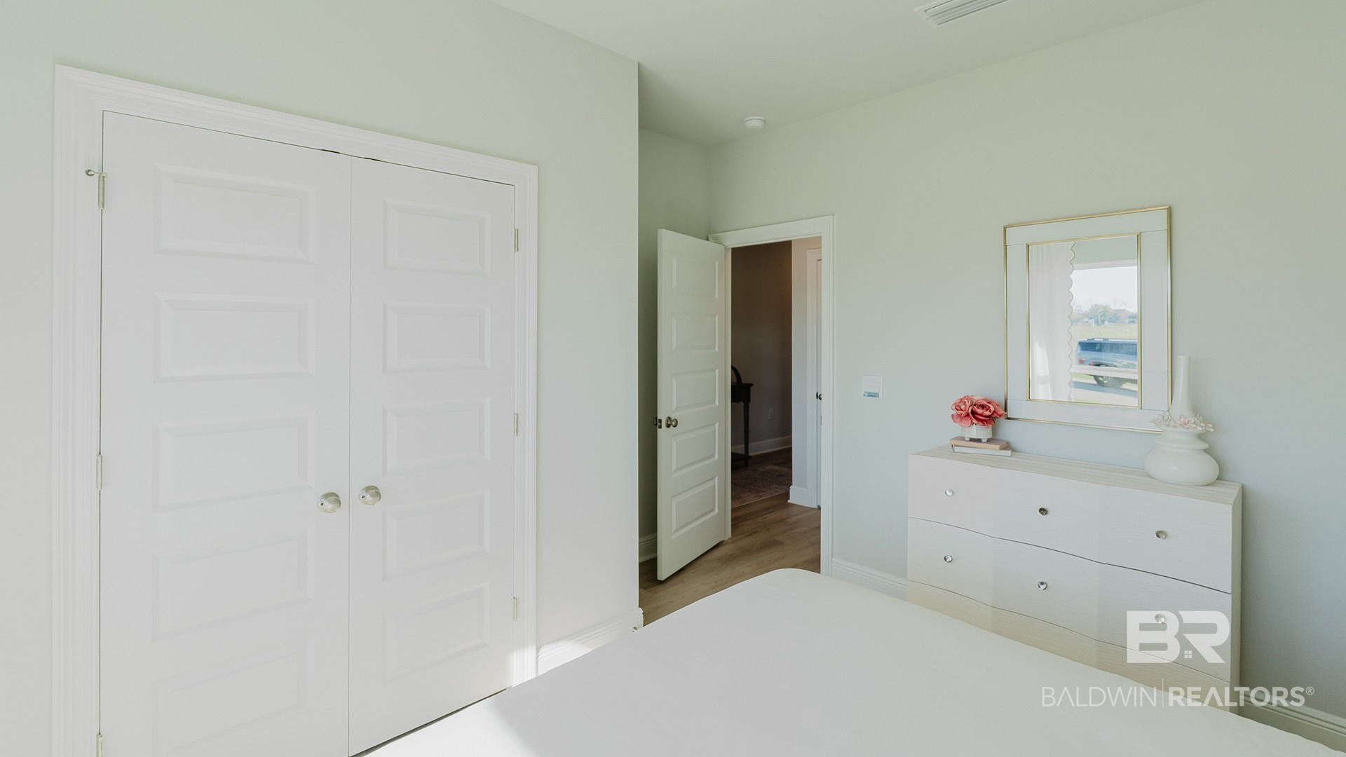 412427 | Photo 29