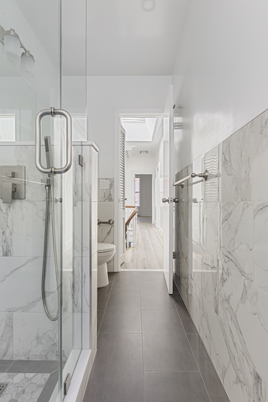 306 East 81st Street 2 Upper East Side New York NY 10028