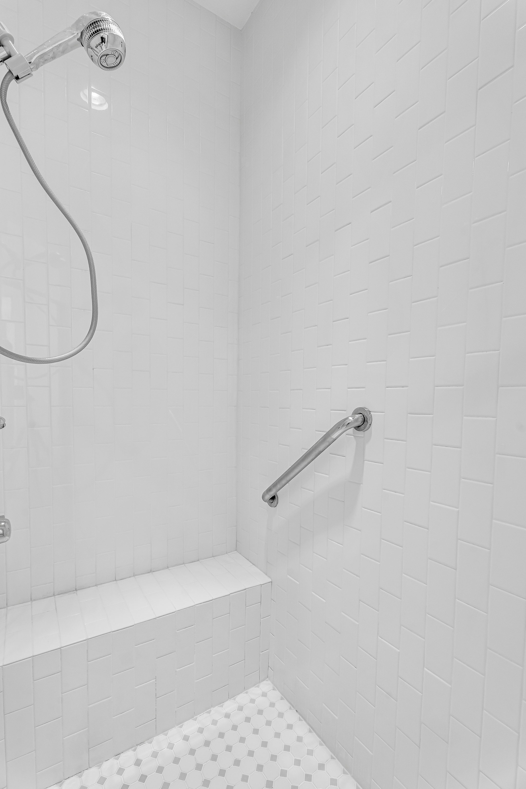 412457 | Photo 56