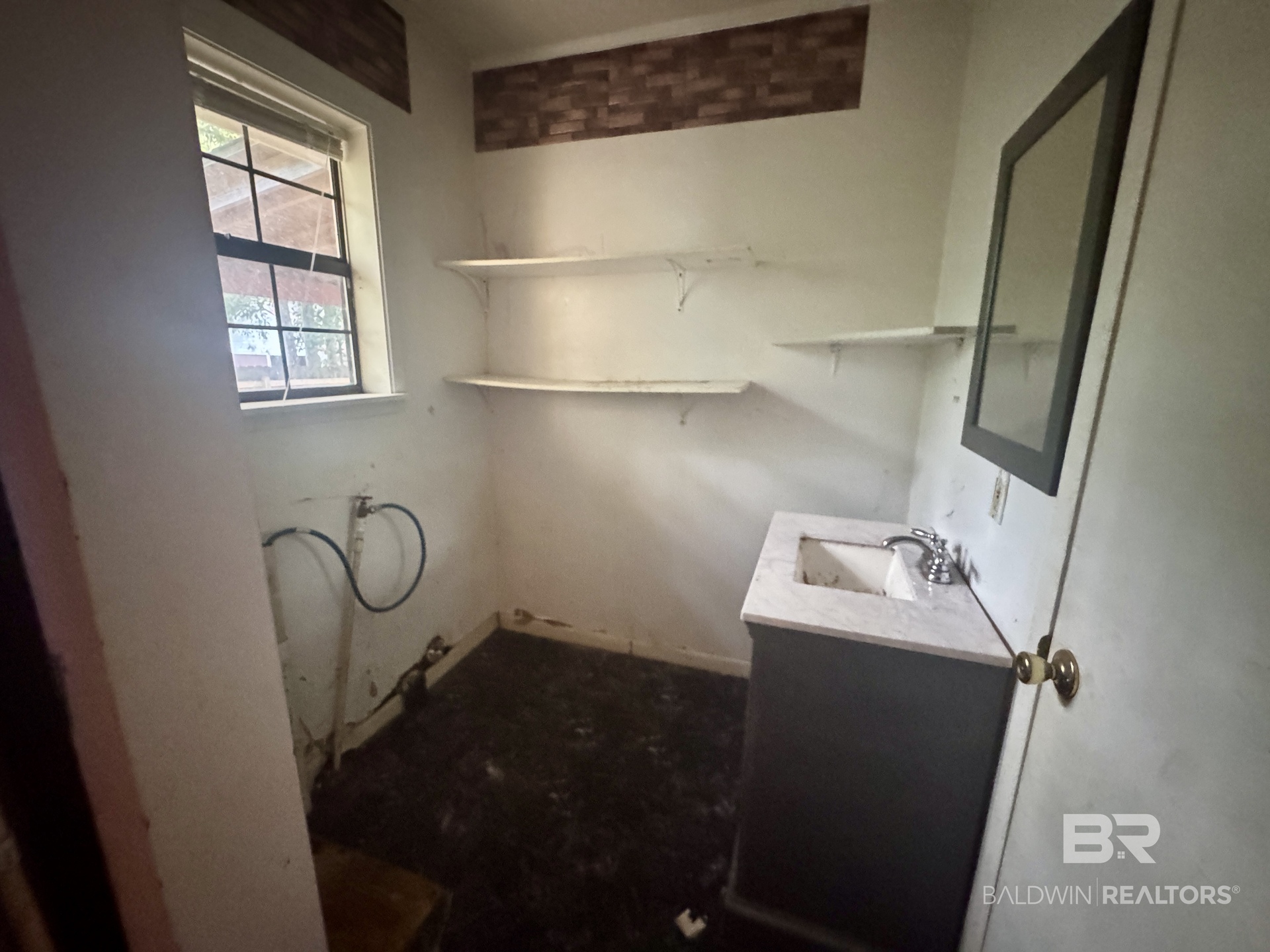 412553 | Photo 11