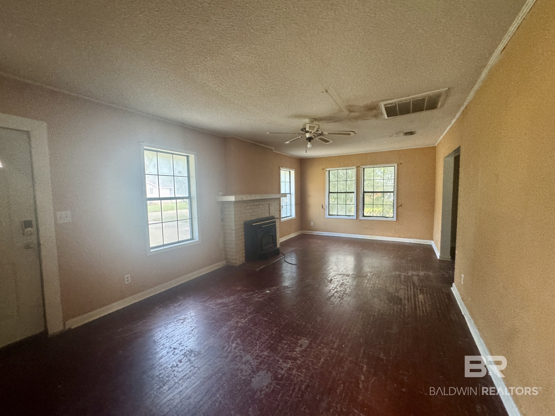 412553 | Photo 15