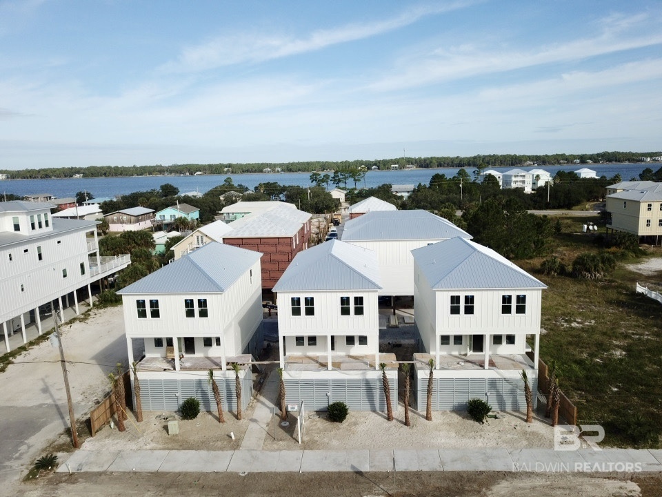 Photo 2 of Single family home for sale at 1 Crystal Dr, Gulf Shores, AL 36542 | MLS# 396758 | Listing updated on 2026-10-26