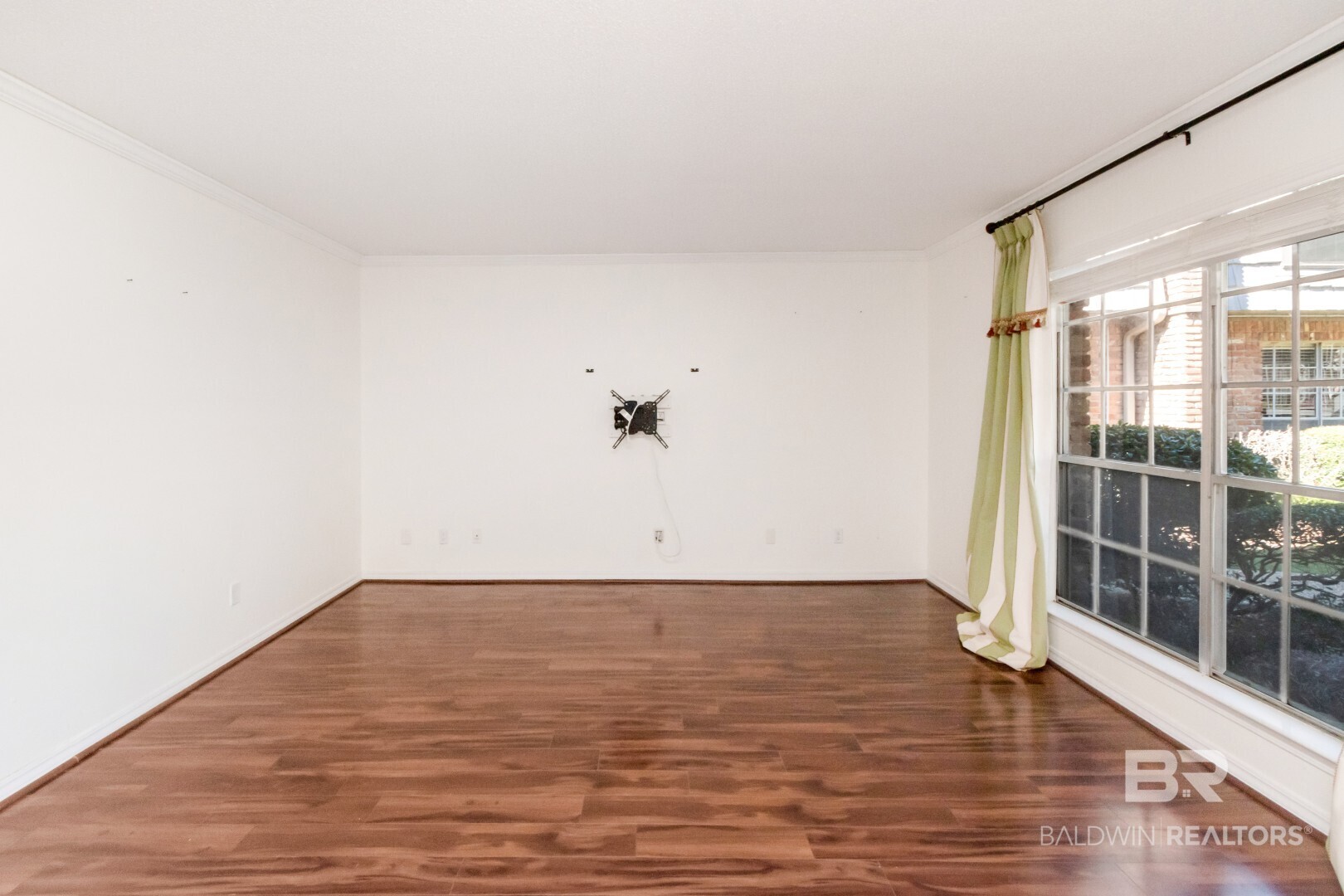 412633 | Photo 22
