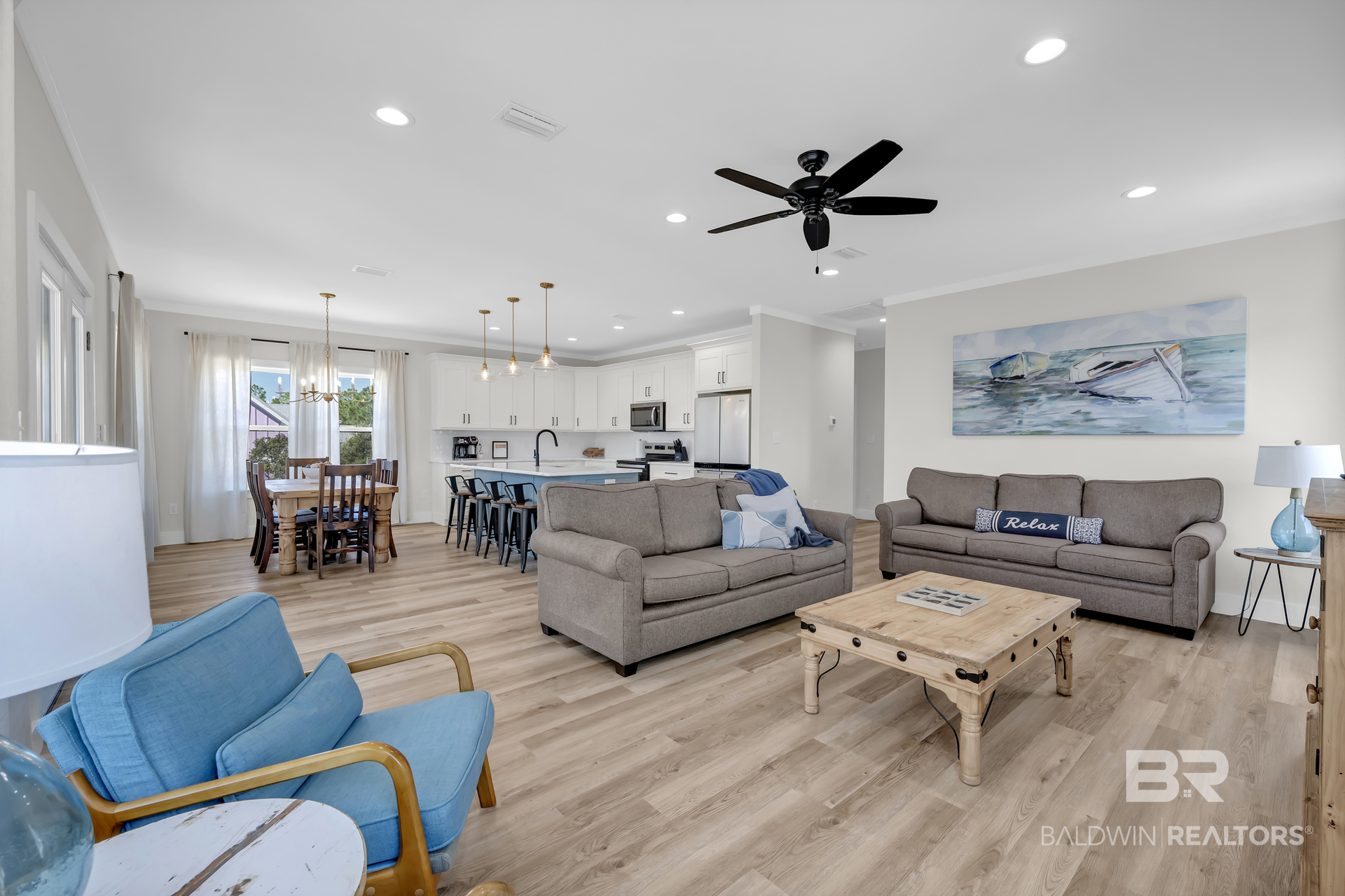 Photo 2 of Single family home for sale at 6827 Lakeshore Dr, Gulf Shores, AL 36542 | MLS# 412641 | Listing updated on 2026-10-28