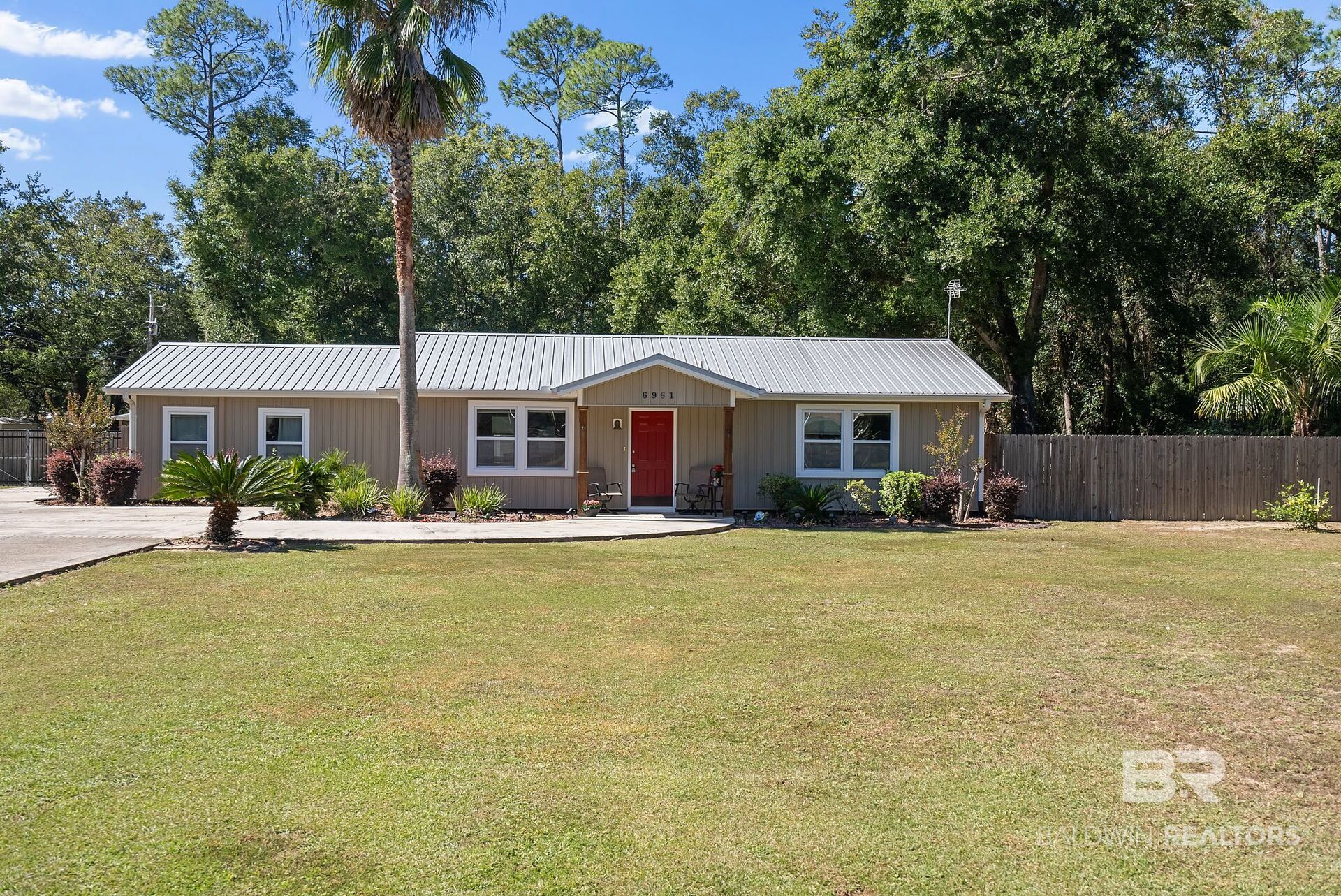 Photo 1 of Single family home for sale at 6961 Viola Rd, Gulf Shores, AL 36542 | MLS# 412651 | Listing updated on 2026-10-29
