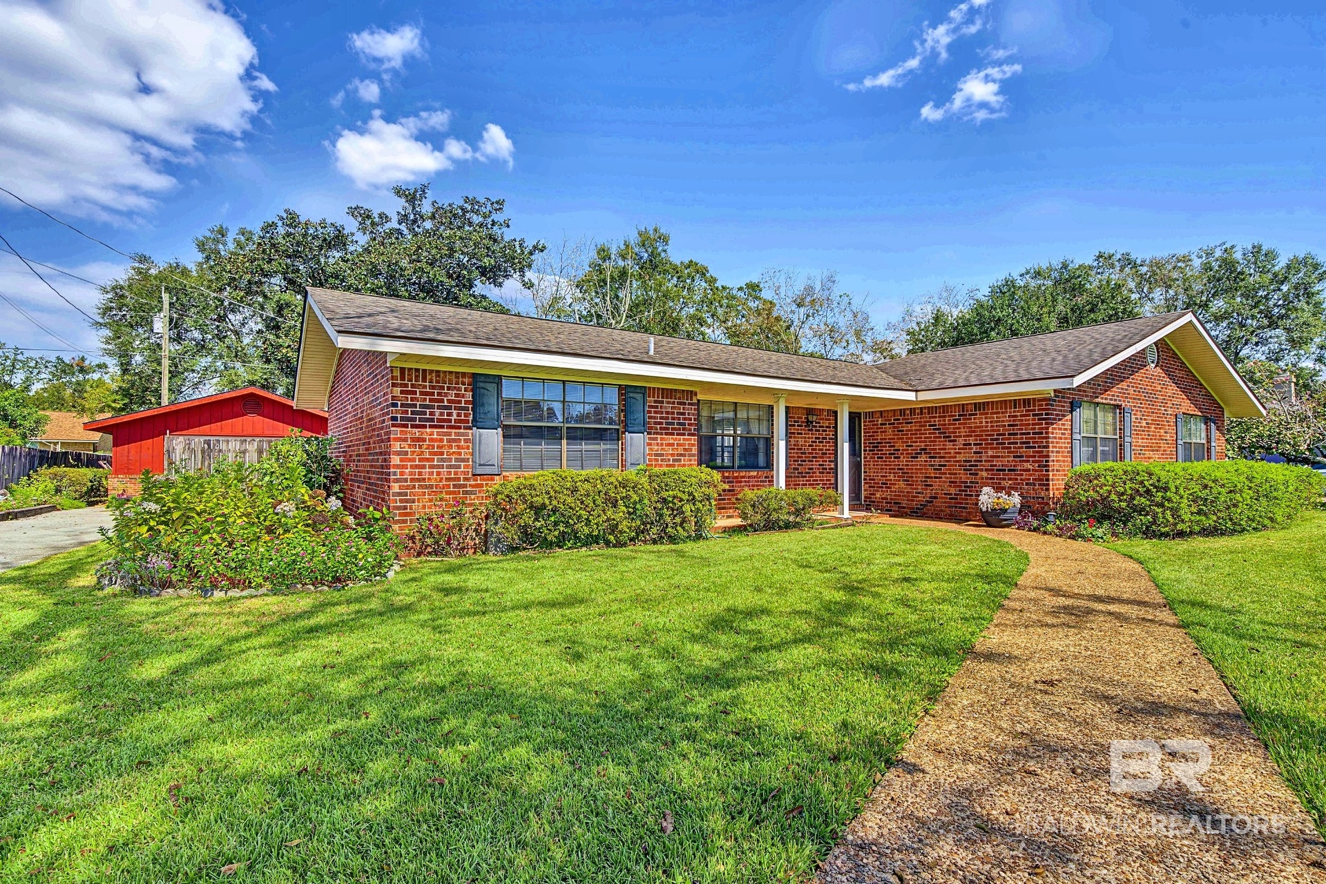 Photo 3 of Single family home for sale at 619 E Verbena Ave, Foley, AL 36535 | MLS# 412568 | Listing updated on 2026-10-28