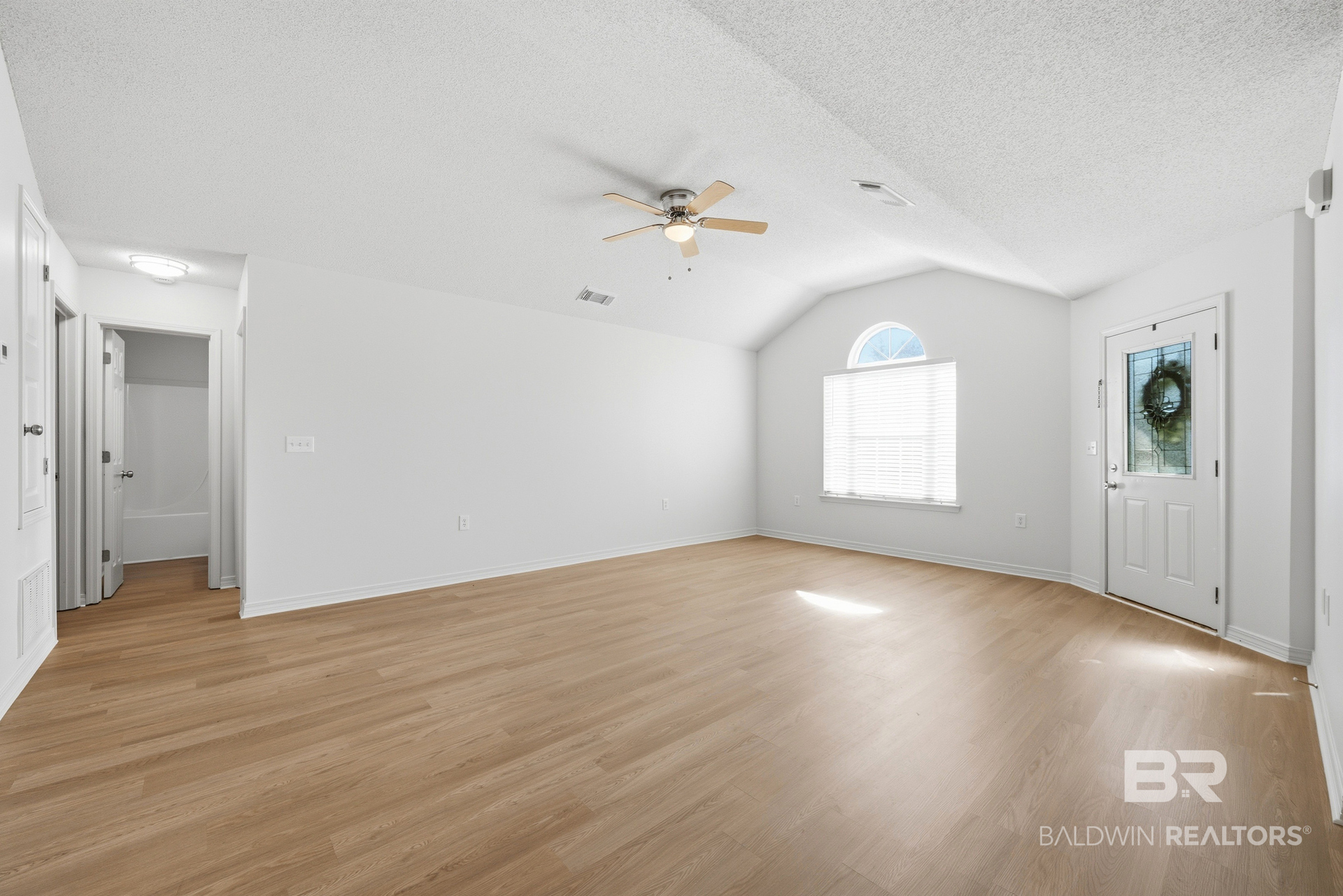 412700 | Photo 11