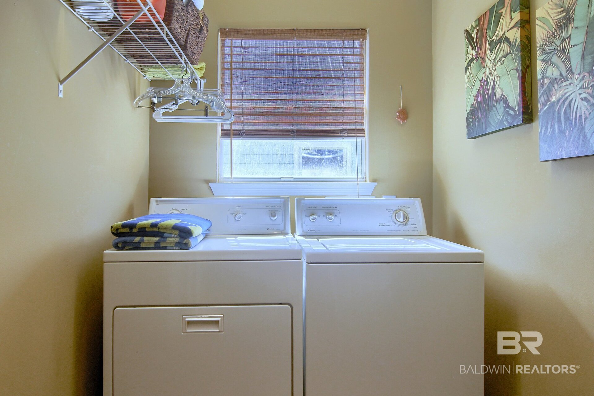 412378 | Photo 24
