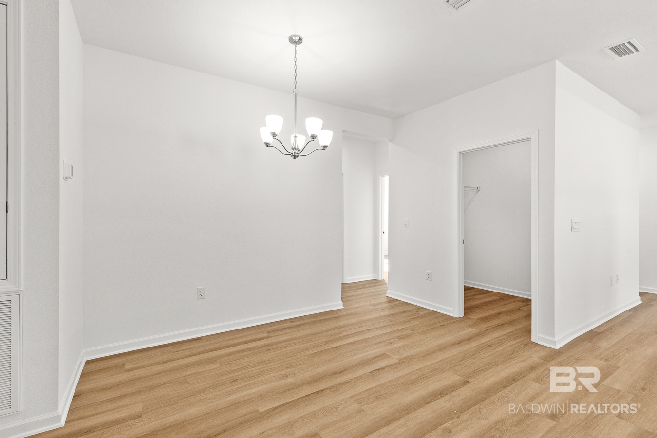 412740 | Photo 17