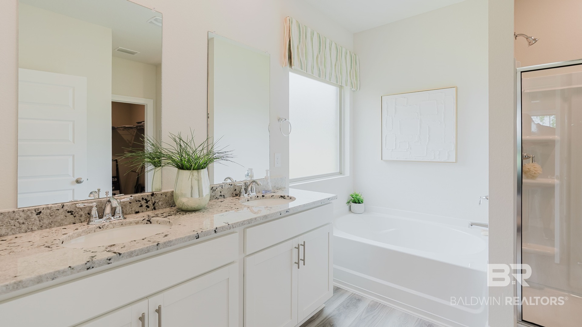 412758 | Photo 26