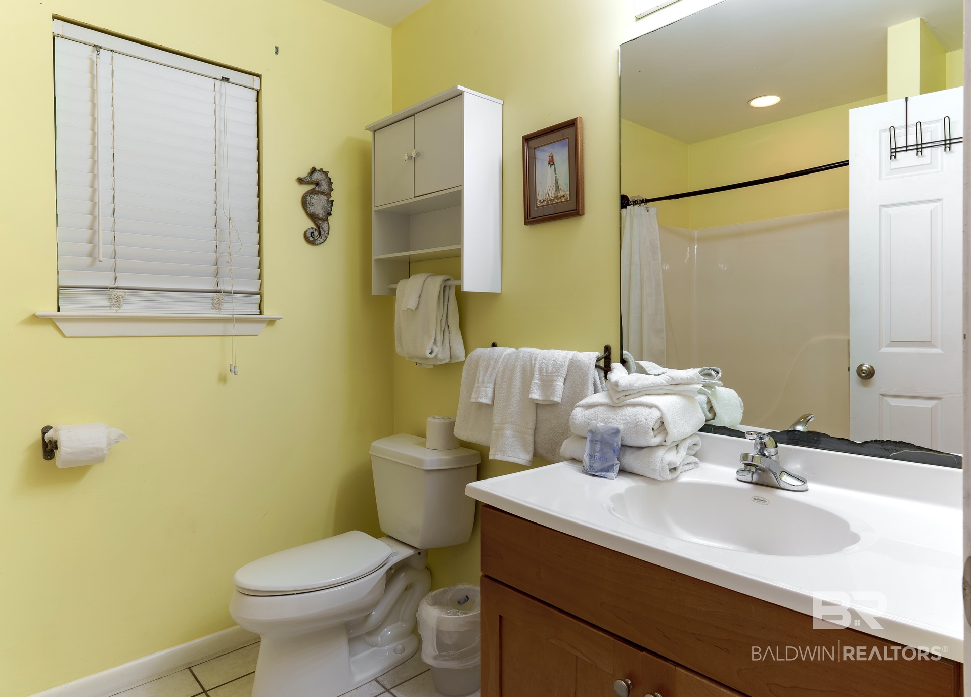 412351 | Photo 25