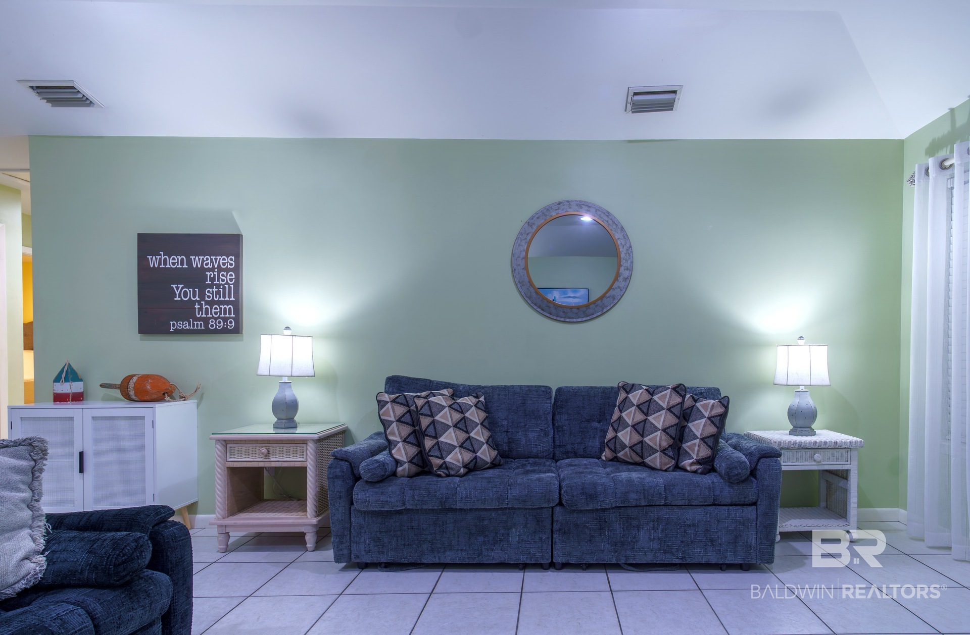 412351 | Photo 18