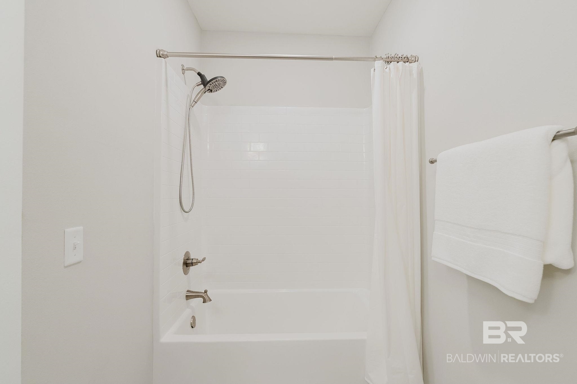 412780 | Photo 72