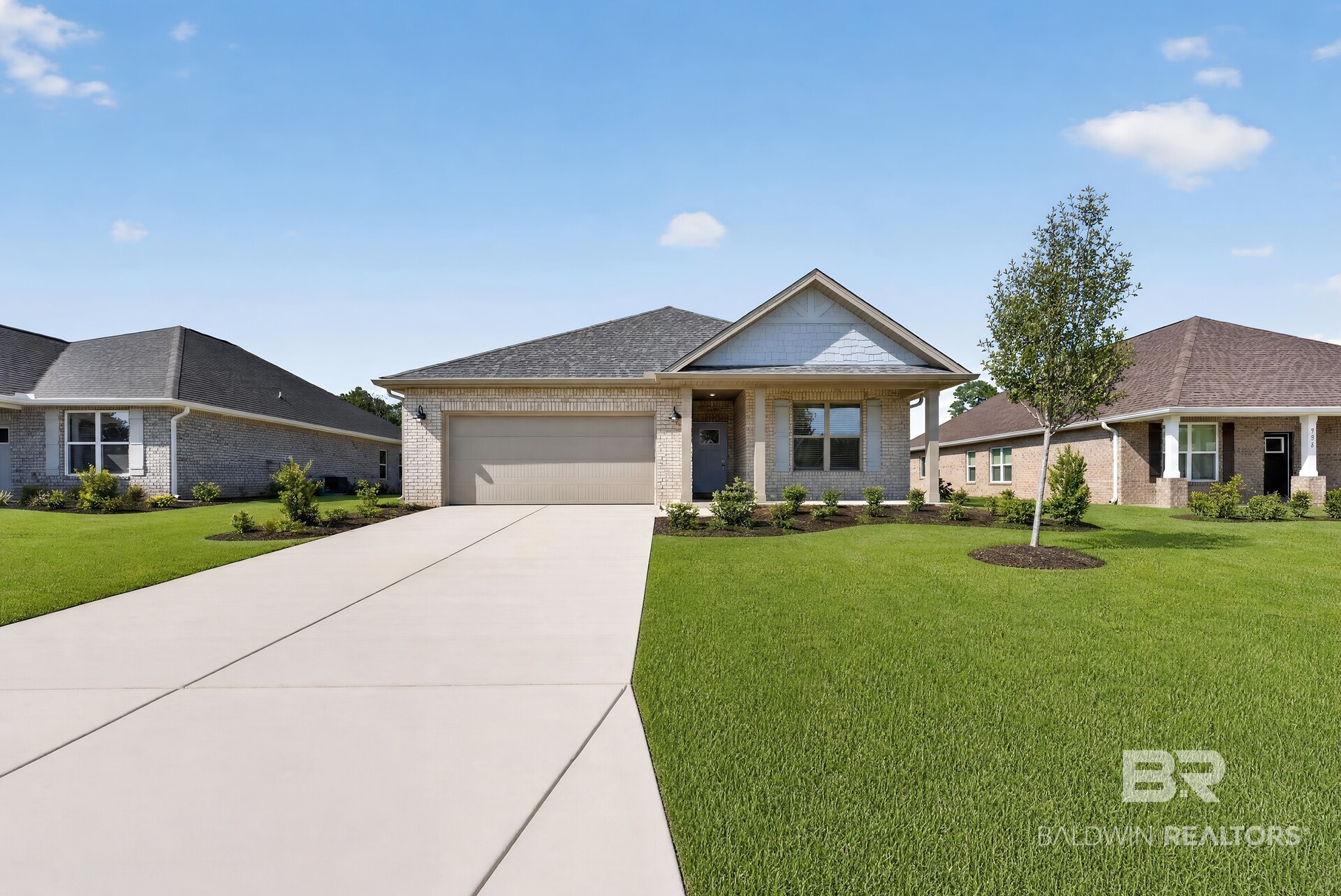 Single family home for sale at 9679 Dog Leg Run, Foley, AL 36535 | MLS# 412789