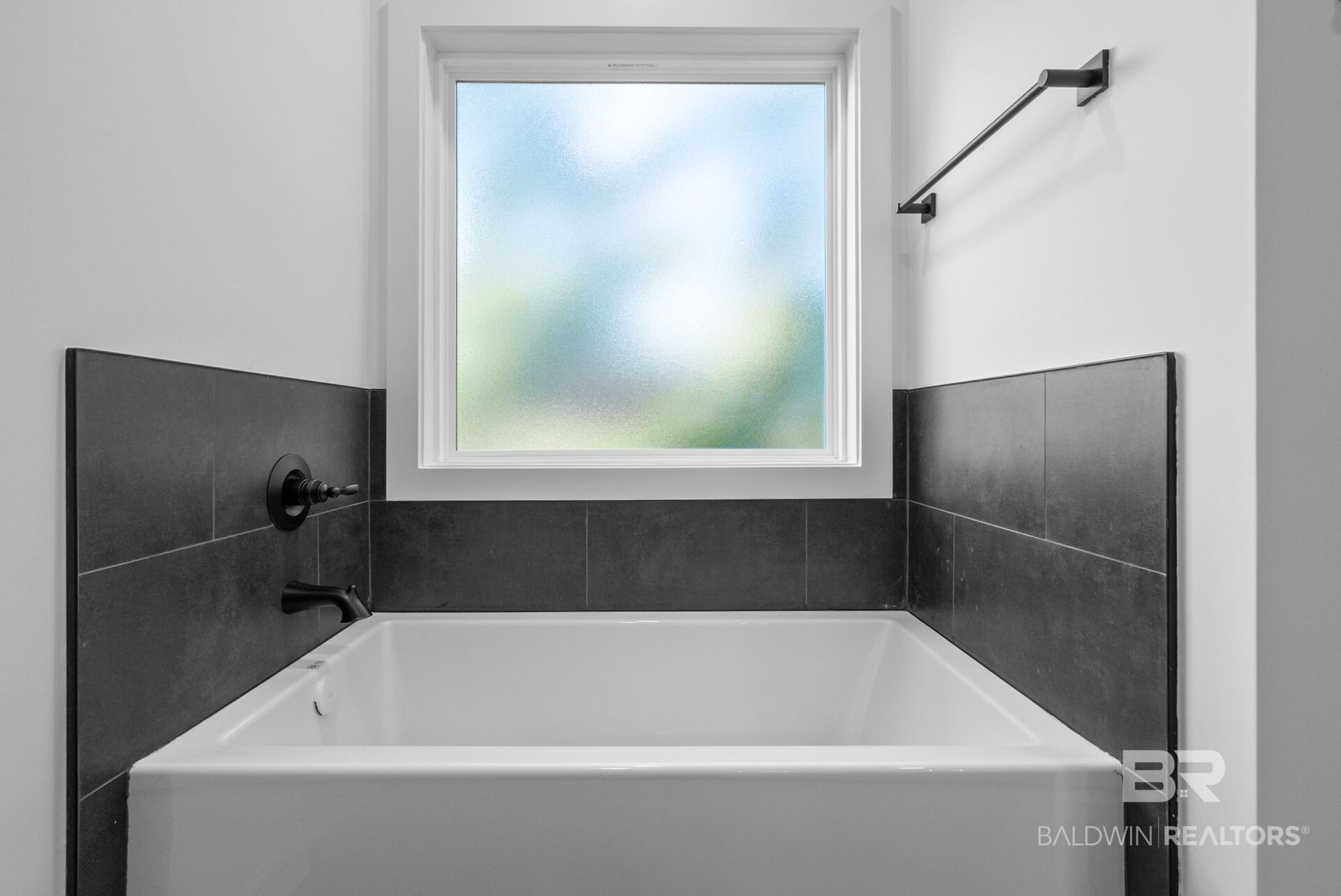 412811 | Photo 29