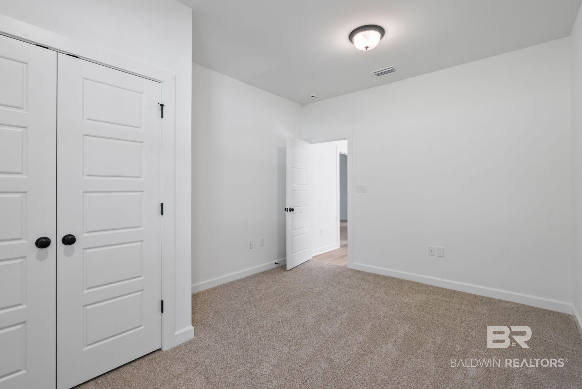412811 | Photo 25