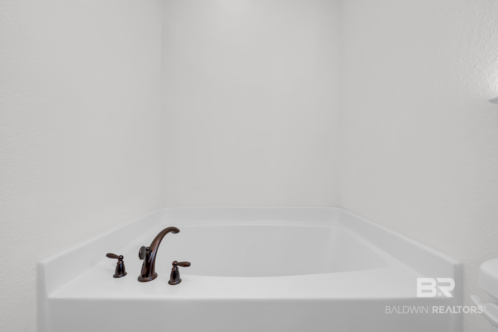 412785 | Photo 20